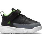 Chlapčenské Basketbalové tenisky Nike Air Jordan Max Aura čiernej farby v športovom štýle vo veľkosti 20 šnurovacie v zľave 