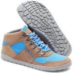 Vysoké turistické topánky nebesky modrej farby zo semišu na zimu 