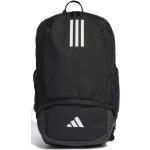 Školské batohy adidas Tiro čiernej farby z polyesteru na zips 