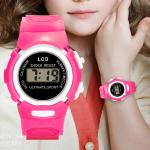 Pánske Náramkové hodinky nepremokavé ružovej farby v športovom štýle vhodné na potápanie s silikón remienkom  materiál púzdra Silikón s digitálnym displejom s vodeodolnosťou 3 Bar 