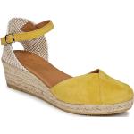 Dámske Kožené sandále betty london žltej farby vo veľkosti 35 v zľave na leto 