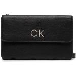 Dámske Designer Crossbody kabelky Calvin Klein čiernej farby z koženky v zľave 