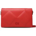 Dámske Designer Crossbody kabelky Calvin Klein červenej farby s prešívaným vzorom z koženky v zľave 