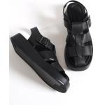 Nová kolekcia: Dámske Sandále na platforme béžovej farby v elegantnom štýle z koženky klinový opätok vo veľkosti 37 s motívom Gladiator Vegan v zľave na leto 