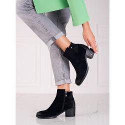 Classic black ankle boots on the post W. Potocki