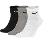 Pánske Členkové ponožky Nike sivej farby z bavlny vo veľkosti L 
