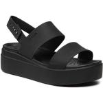 Dámske Sandále na klinovom podpätku Crocs čiernej farby na leto 