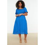 Dámske Denné šaty Trendyol modrej farby z viskózy vo veľkosti 5 XL v zľave 