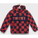 Chlapčenské Detské zimné bundy Tommy Hilfiger červenej farby z polyesteru 