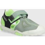 Chlapčenské Sandále adidas Terrex zelenej farby zo syntetiky vo veľkosti 36,5 na leto 