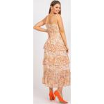 Dámske Dlhé šaty FashionHunters oranžovej farby s kvetinovým vzorom z polyesteru s dĺžkou: Maxi v zľave 