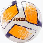 Futbalové lopty fialovej farby 