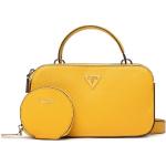Dámske Kožené kabelky Guess žltej farby z koženky v zľave 