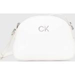 Dámske Designer Crossbody kabelky Calvin Klein bielej farby z polyuretánu Vegan v zľave 