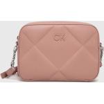 Dámske Designer Crossbody kabelky Calvin Klein ružovej farby z polyuretánu Vegan udržateľná móda 