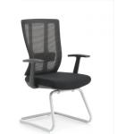 Kancelárske stoličky čiernej farby 