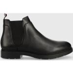 Pánske Členkové topánky Tommy Hilfiger Chelsea čiernej farby z kože vo veľkosti 45 v zľave 