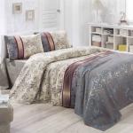 Prehozy na posteľ béžovej farby z bavlny v zľave 