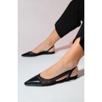 Dámske Kožené sandále čiernej farby v elegantnom štýle so špicatou špičkou vo veľkosti 37 v zľave na leto 