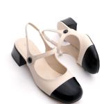 Dámske Kožené sandále bielej farby v elegantnom štýle s pruhovaným vzorom hrubý opätok vo veľkosti 38 s výškou opätku 3 cm - 5 cm Vegan v zľave na leto 