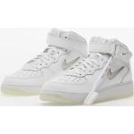 Pánske Kotníkové tenisky Nike Air Force 1 Mid bielej farby 