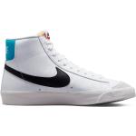 Pánske Kotníkové tenisky Nike Blazer Mid 77 Vintage bielej farby vo vintage štýle vo veľkosti 43 v zľave 