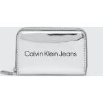 Dámske Malé peňaženky Calvin Klein Jeans striebornej farby z polyuretánu 