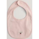 Dojčenské Podbradníky Gant ružovej farby s vyšívaným vzorom z bavlny vhodné do práčky 