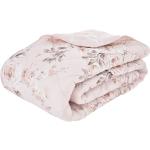 Prehozy na posteľ catherine lansfield ružovej farby s kvetinovým vzorom z polybavlny 