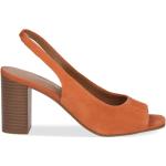 Dámske Kožené sandále Caprice oranžovej farby vo veľkosti 40 v zľave na leto 