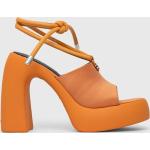 Dámske Designer Spoločenské sandále Karl Lagerfeld oranžovej farby v elegantnom štýle z tkaniny vo veľkosti 35 na leto 