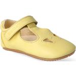 Detské Kožené sandále Froddo žltej farby na leto 
