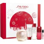 Pleťové séra Shiseido Benefiance objem 50 ml na hydratáciu s motívom Sing s krémovou textúrov v darčekovom balení s prísadou voda vyrobené v Japonsku 
