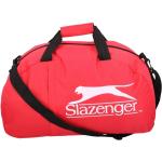 Cestovné tašky Slazenger červenej farby v športovom štýle 