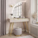 Toaletné stolíky zlatej farby v elegantnom štýle 