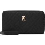 Dámske Luxusné peňaženky Tommy Hilfiger čiernej farby z tkaniny 
