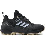 Dámske Trailové tenisky adidas čiernej farby v zľave na jar 
