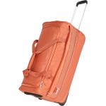 Dámske Cestovné tašky na kolieskach Travelite oranžovej farby v elegantnom štýle objem 71 l udržateľná móda 