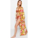 Dámske Dlhé šaty Trendyol horčicovej farby s kvetinovým vzorom s dĺžkou: Maxi s opaskom v zľave 