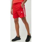 Tréningové šortky adidas Essentials Chelsea červená farba, IC1486